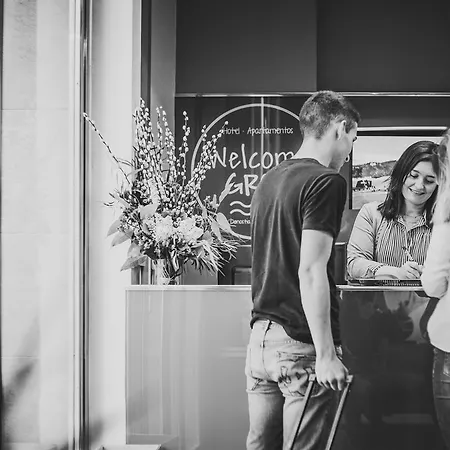 & Suites Arrizul Gros فندق *