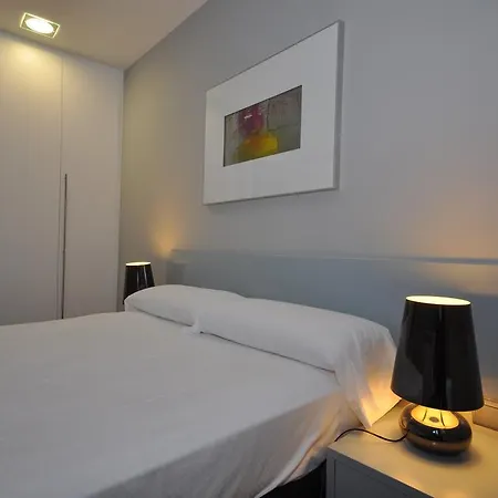 & Suites Arrizul Gros * سان سيباستيان