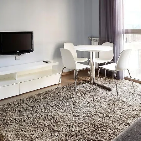 & Suites Arrizul Gros * سان سيباستيان