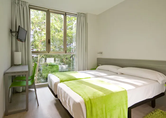 Szálloda & Suites Arrizul Gros San Sebastián