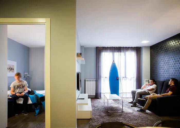 מלון & Suites Arrizul Gros