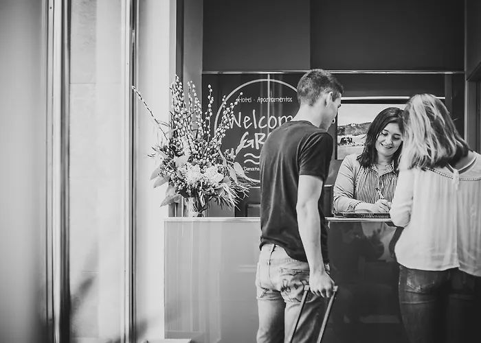 & Suites Arrizul Gros Szálloda *