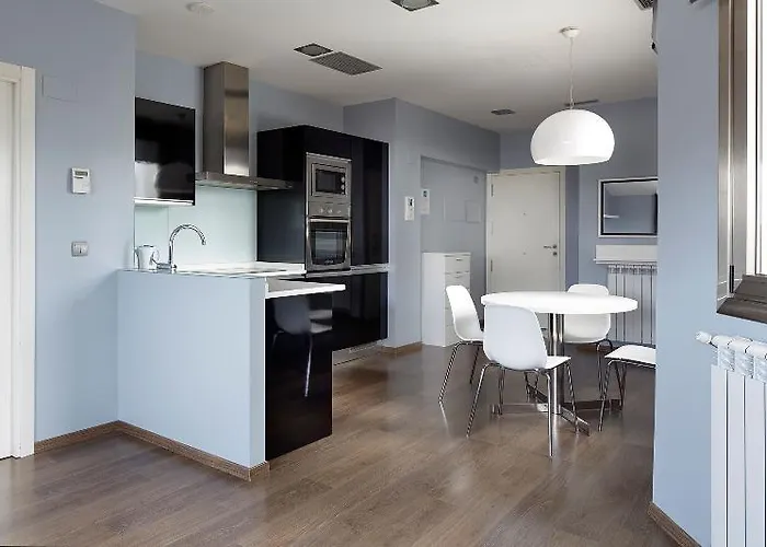 Szálloda & Suites Arrizul Gros San Sebastián