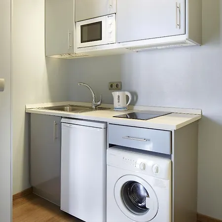 מלון & Suites Arrizul Gros סן סבסטיאן