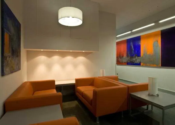 & Suites Arrizul Gros Hotel San Sebastián