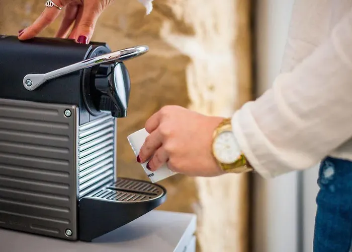 & Suites Arrizul Gros Hotel San Sebastián