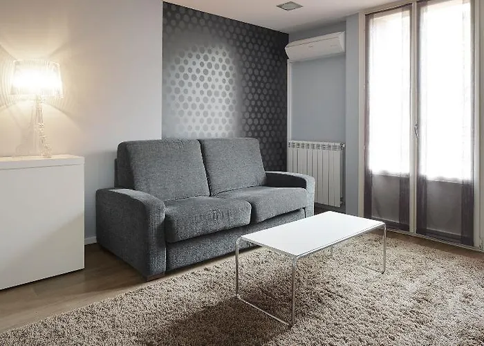 & Suites Arrizul Gros Hotel San Sebastián