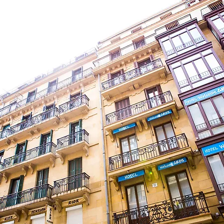 Szálloda & Suites Arrizul Gros