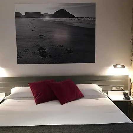 Szálloda & Suites Arrizul Gros *