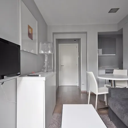 فندق & Suites Arrizul Gros سان سيباستيان