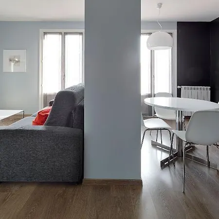 Szálloda & Suites Arrizul Gros San Sebastián